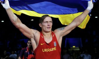 Усик увійшов у топ-15 боксерів світу після перемоги над Хуком