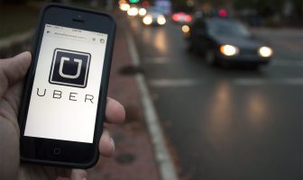 Uber підняв ціни на поїздки у Львові