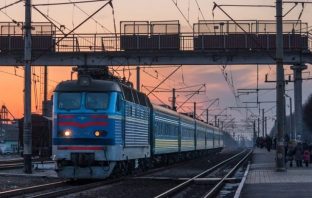 «Львівська залізниця» відновлює курсування електричок зі Львова
