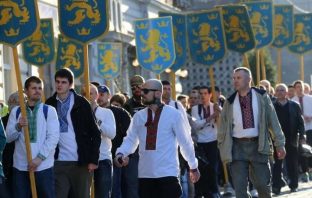 Суд визнав протиправною заяву В’ятровича, що символіка дивізії СС «Галичина» не є нацистською