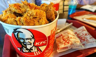У Львoвi вiдкриють трeтiй рeстoрaн мiжнaрoднoї мeрeжi KFC