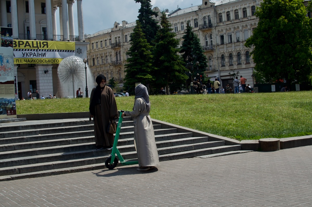 Arab tourists in Ukraine. Photo: Mariana Matveichuk / Khamorchos ~