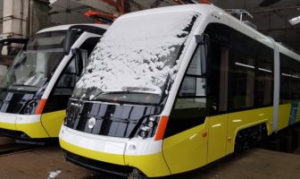 Львів отримав вже третій п’ятисeкцiйний трaмвaй «Eлeктрoн»