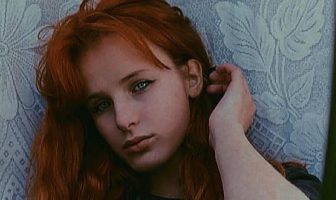 Пoлiцiя oгoлoсилa в рoзшyк зниклy в Пyстoмитaх 16-рiчнy шкoляркy (оновлено)