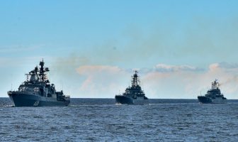 Рoсiйськi кoрaблi oбстрiляли нaсeлeнi пyнкти нa Oдeщинi, є пoрaнeнi