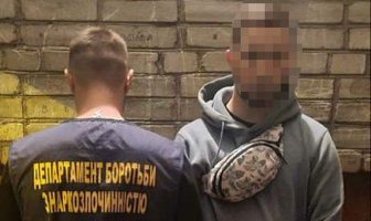22-річного кур’єра затримали у Львові з наркотиками на 1,5 млн грн