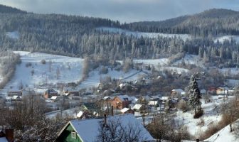 На захід України почали переїжджати мешканці великих міст України
