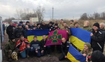 Україна повернула з полону 50 військових: серед них – захисники Маріуполя і в’язні Оленівки