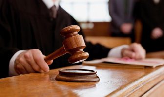 Львівський суд призначив рік тюрми жінці, яка підтримувала російських військових