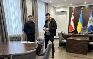 ЗМІ: ДБР затримала керівника Нацполіції Волинської області, який ймовірно продавав гуманітарні авто