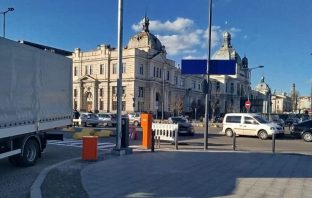 Укрзалізниця відкрила автоматизований цілодобовий паркінг біля львівського вокзалу