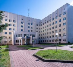 Пацієнти Львівського онкоцентру можуть безкоштовно отримати дороговартісний препарат