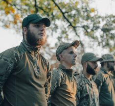 “Наступив на протипіхотну міну”. У Львові медики врятували ногу 21-річного бійця