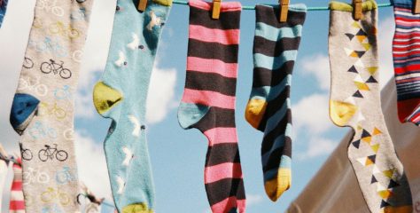 Як вибрати якісні шкарпетки з підошвою для дітей та дорослих?
